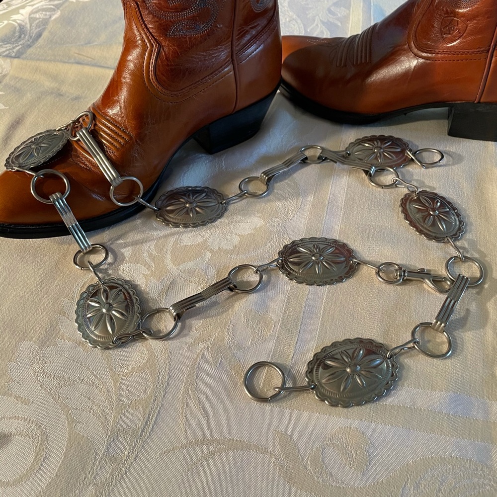 Textured Metal Concho  Belt